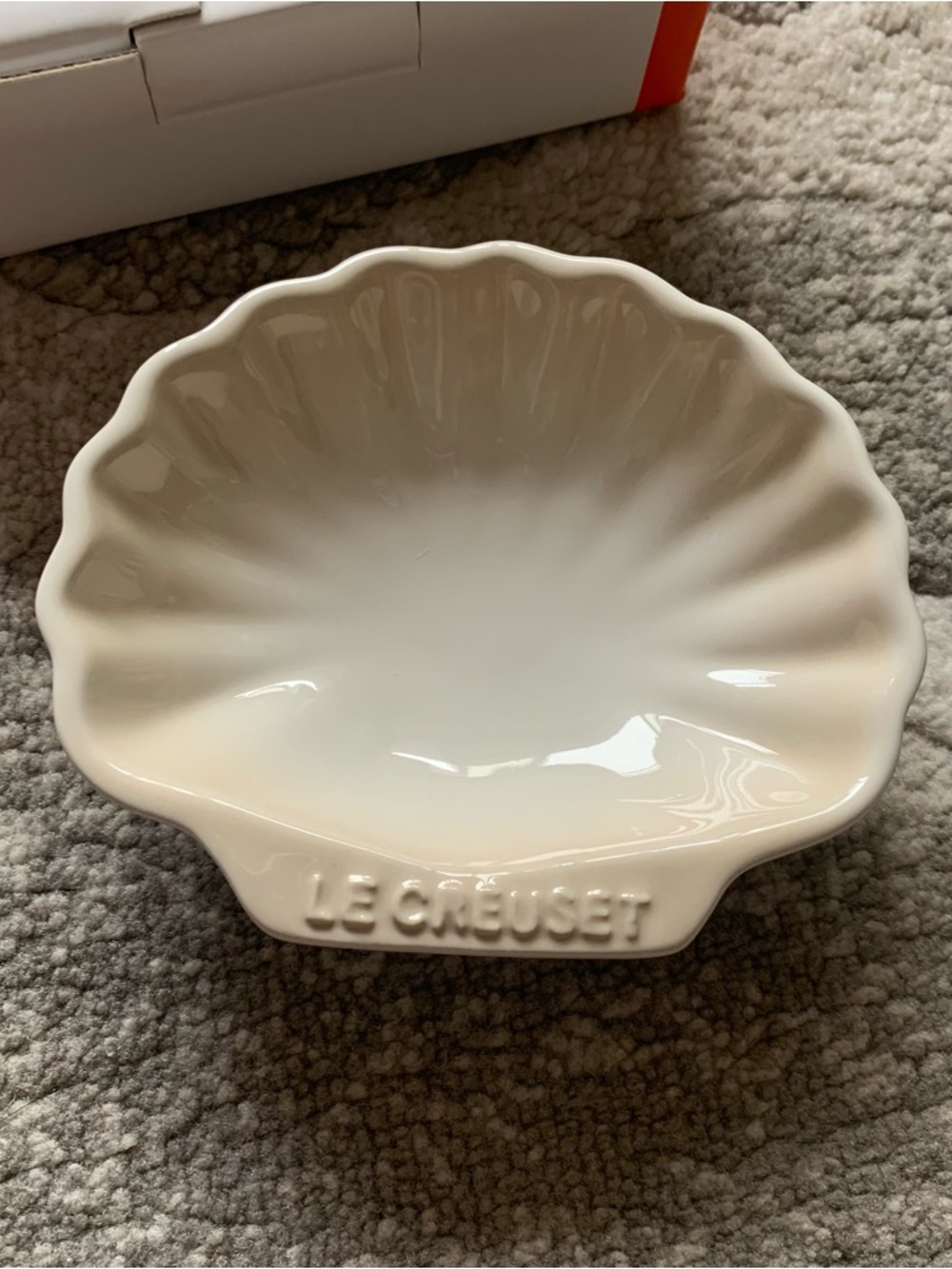 BNIB Le Creuset 100ml Small Coquille Dish Maringue